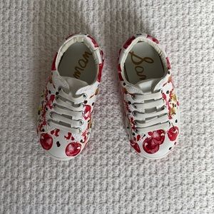 Nwot Sam Edelman cherry sneakers